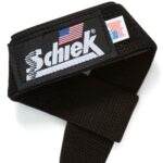 1000BPS Schiek Basic Padded Lifting Straps Logo Close Up 1000BPS Schiek Basic Padded Lifting Straps Logo Close Up
